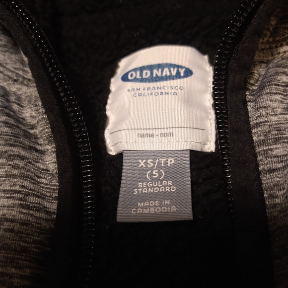 Sweater - Picture 2 of 3